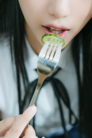 娇淫青春之放纵21小婷_DVD高清视频观看