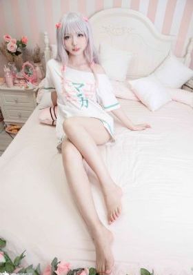 皇上捏住宫女的巨峰_BD韩语免费观看超清