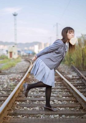 邻居漂亮的妻子在线观看_BD韩语免费播放
