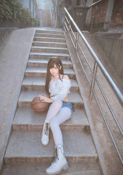 埃尔加她狼_DVD电影全集观看