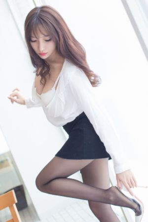 法国小仆人伦理_十万网红美女美酱