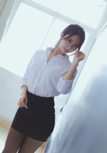 她是谁短剧免费观看_高清在线观看高清