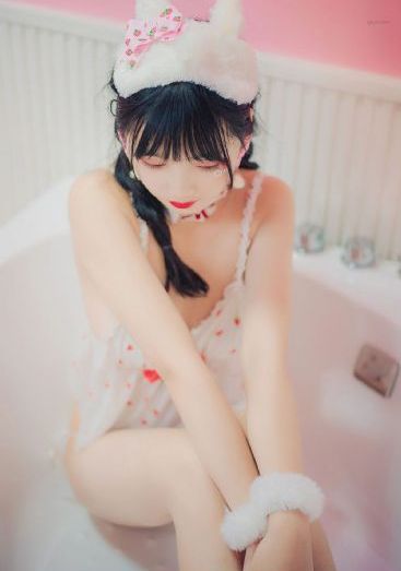 欧美人人_HD在线播放观看