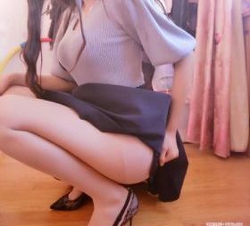 与亲生子伦中文字幕电影_正片免费观看