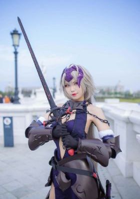花琉璃轶闻电视剧免费观看完整版_超清电影免费在线