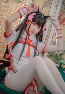 秘书办公室摸她奶呻吟电影_BD韩语在线视频播放